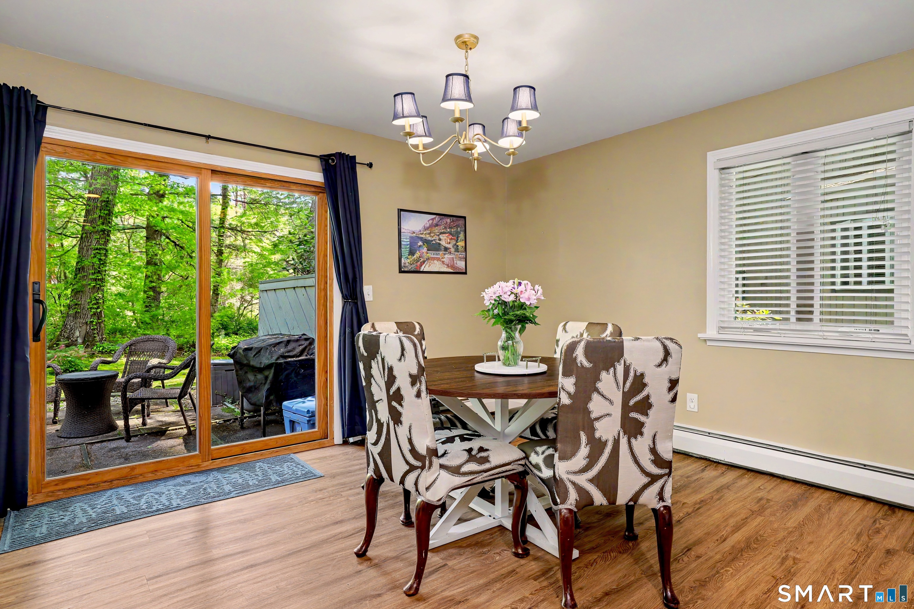 7 Lyle Court D