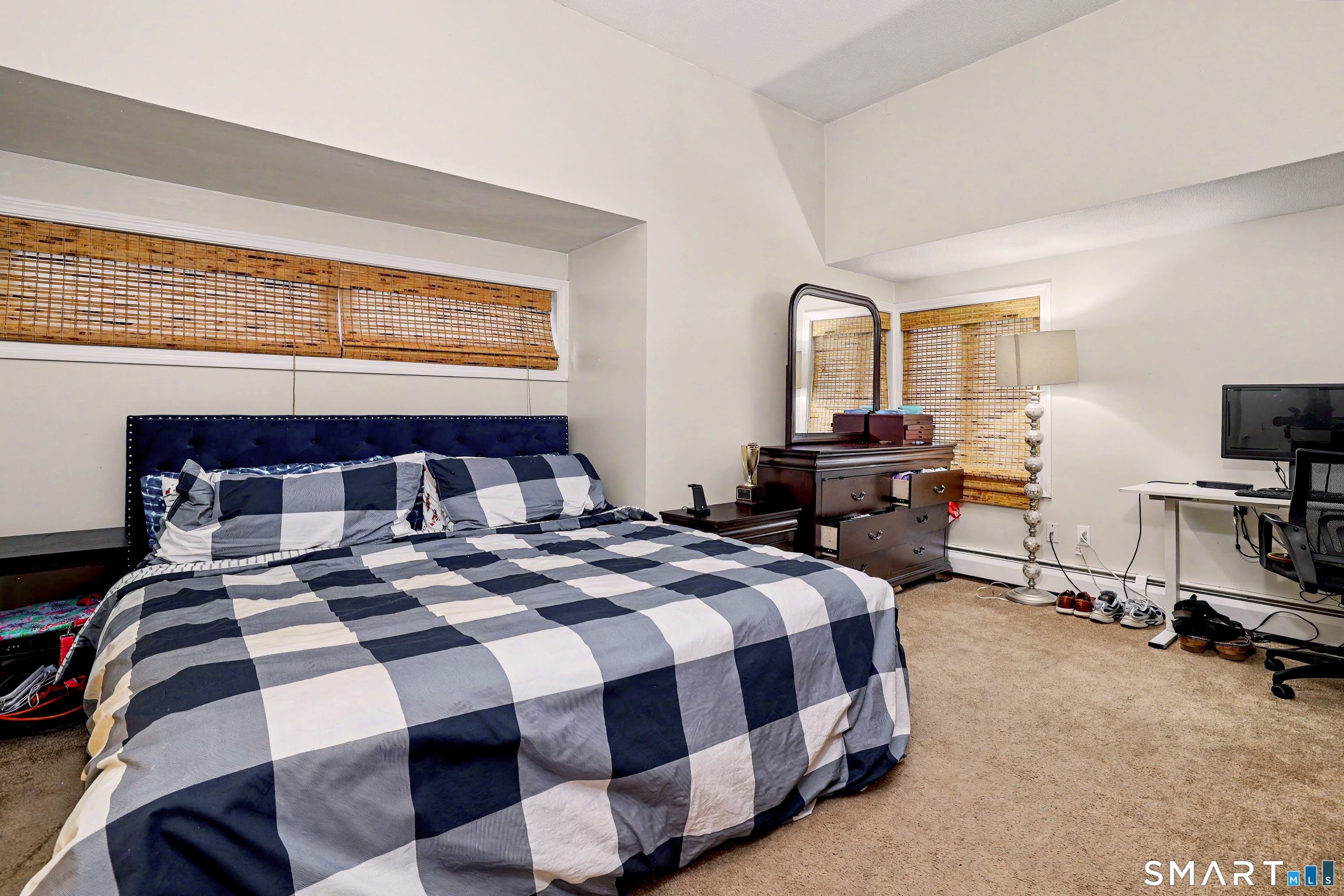 7 Lyle Court D
