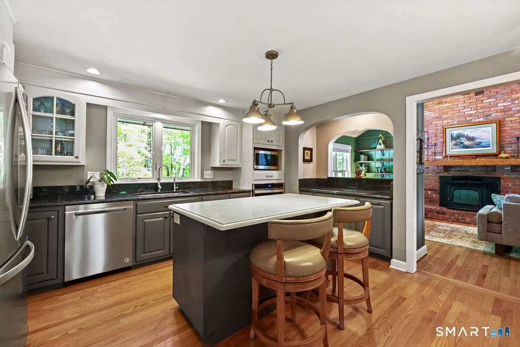 103 Cider Mill Road