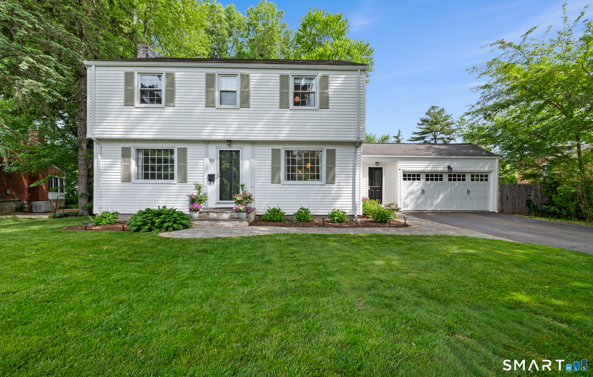 43 Crabapple Road