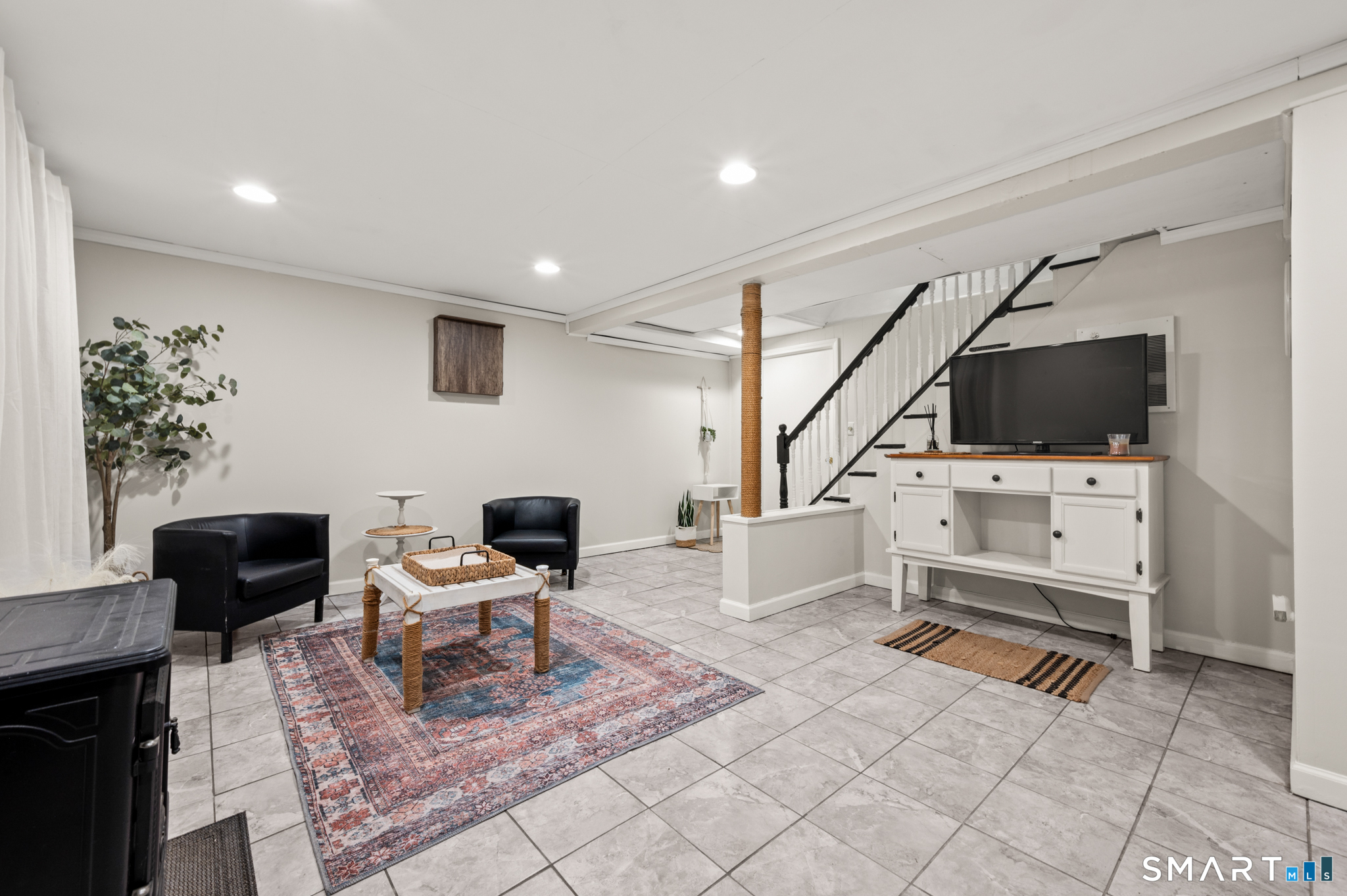 43 Crabapple Road