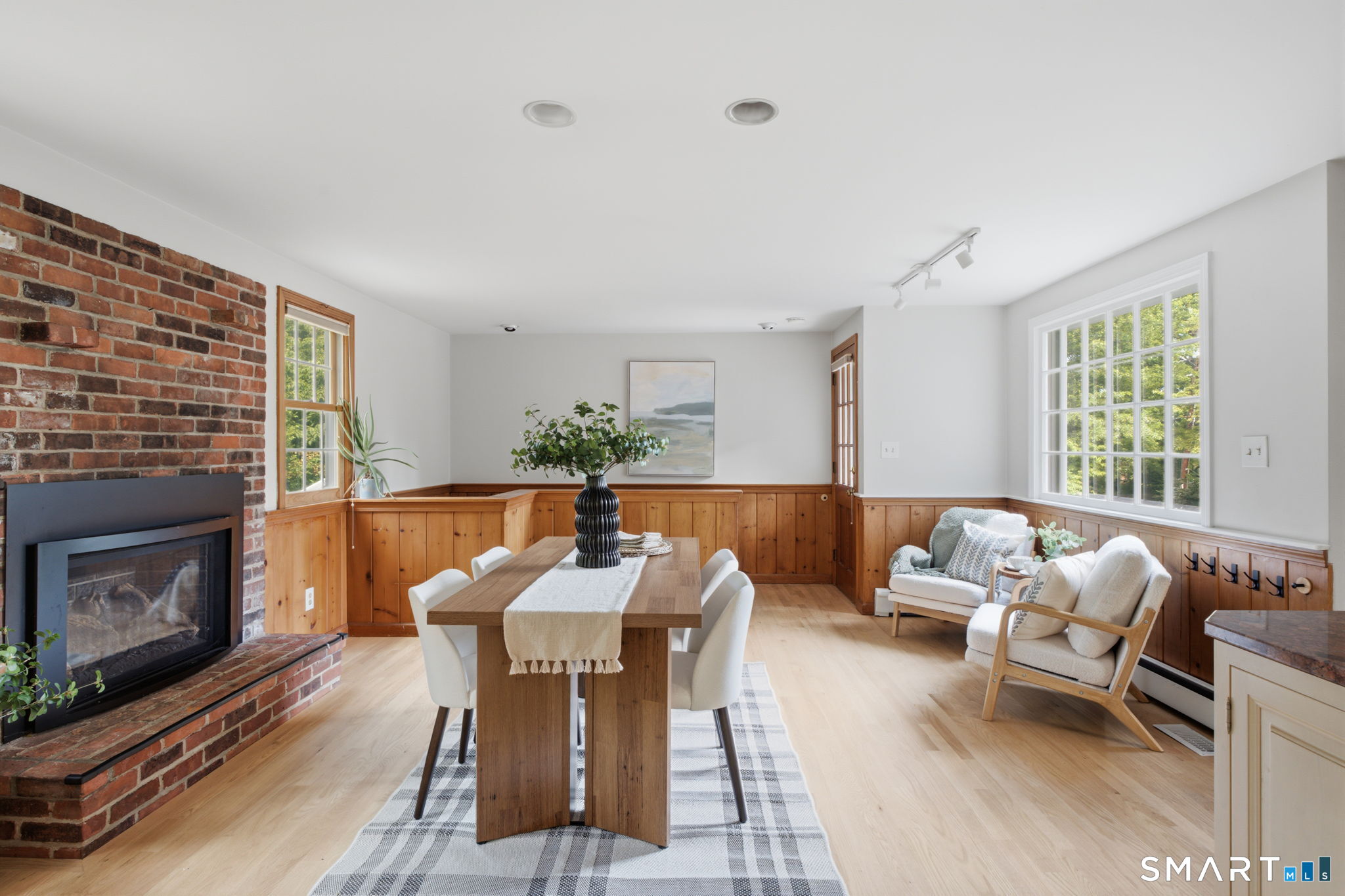 165 Woodpond Road