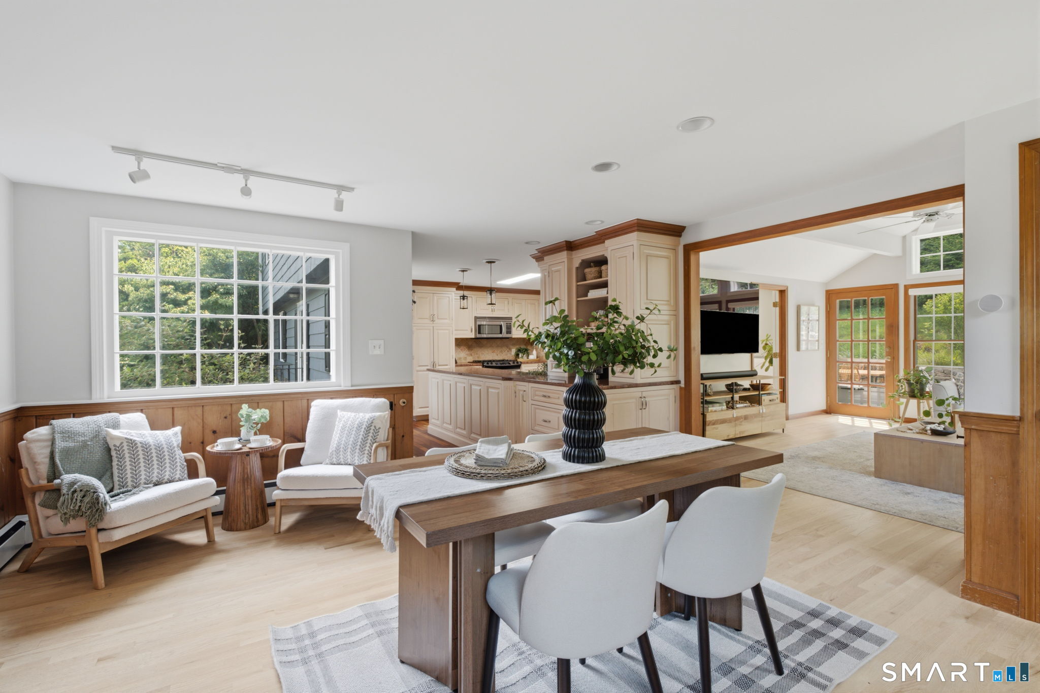 165 Woodpond Road
