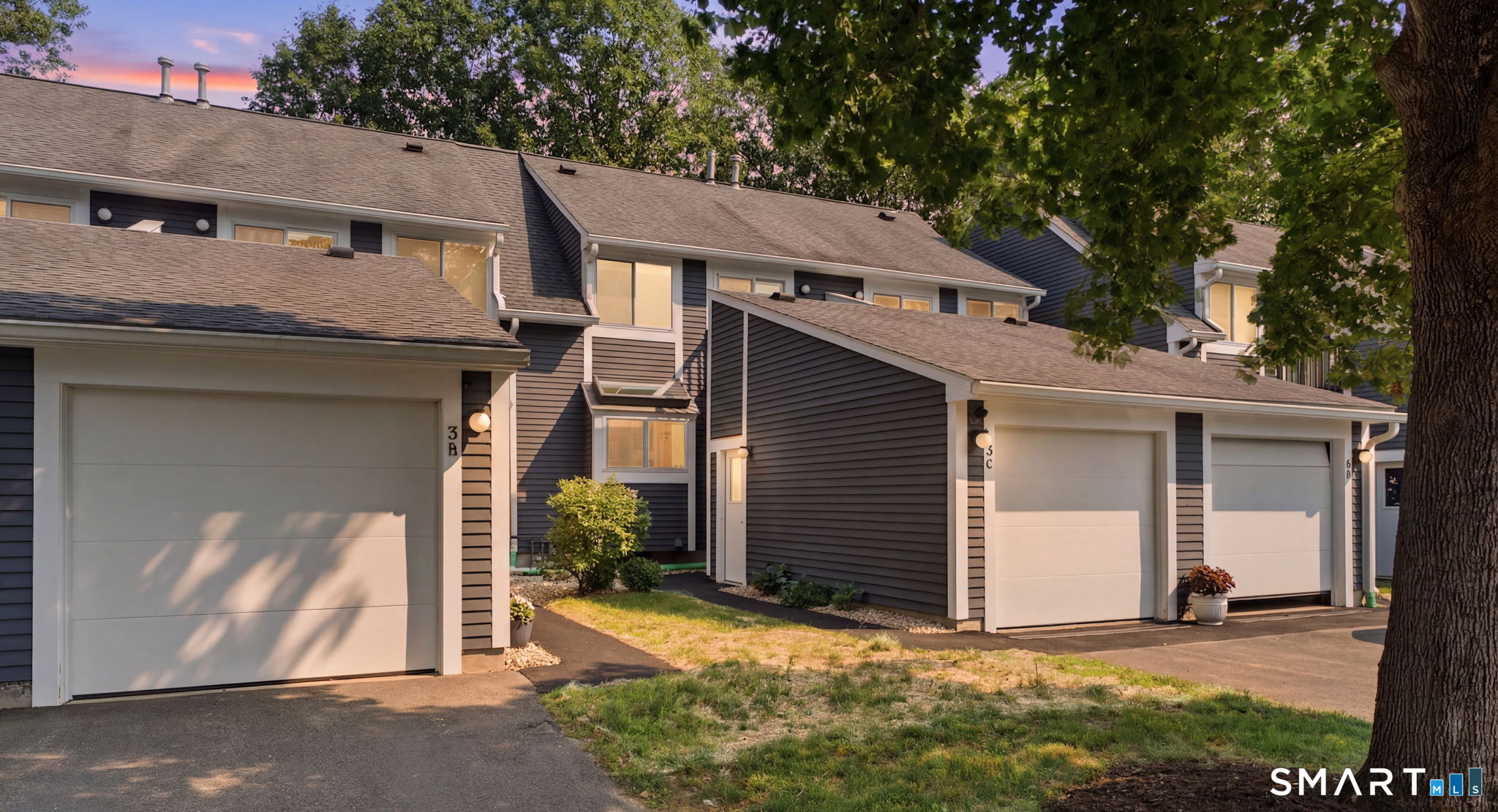 126 Hopmeadow Street Unit: 3C