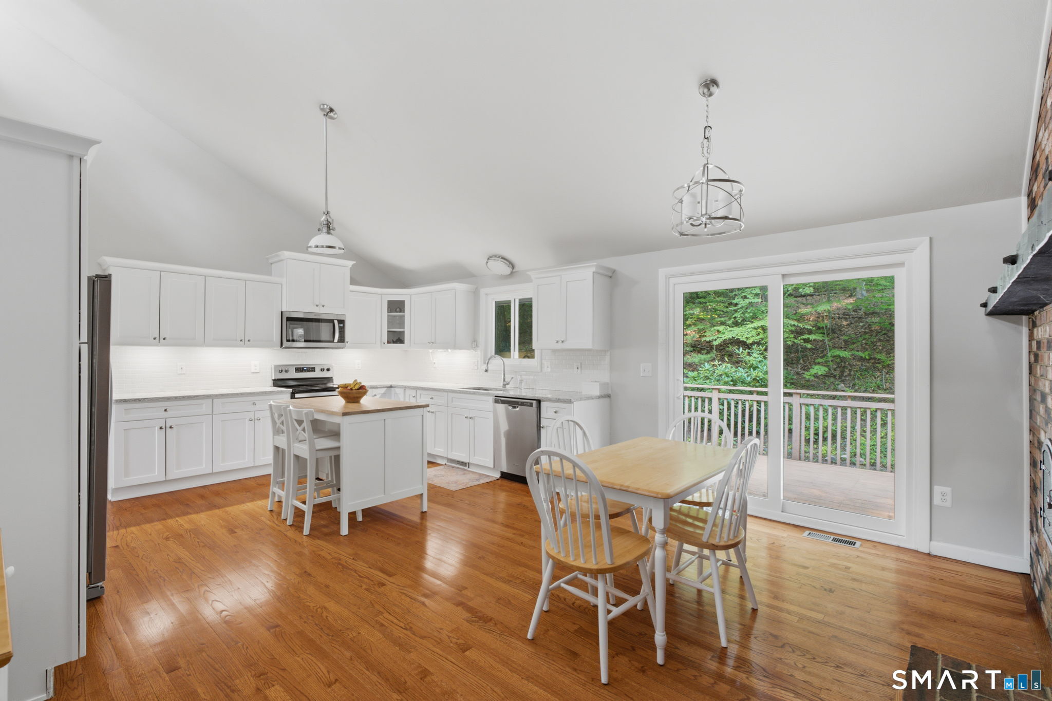 21 Hemlock Lane