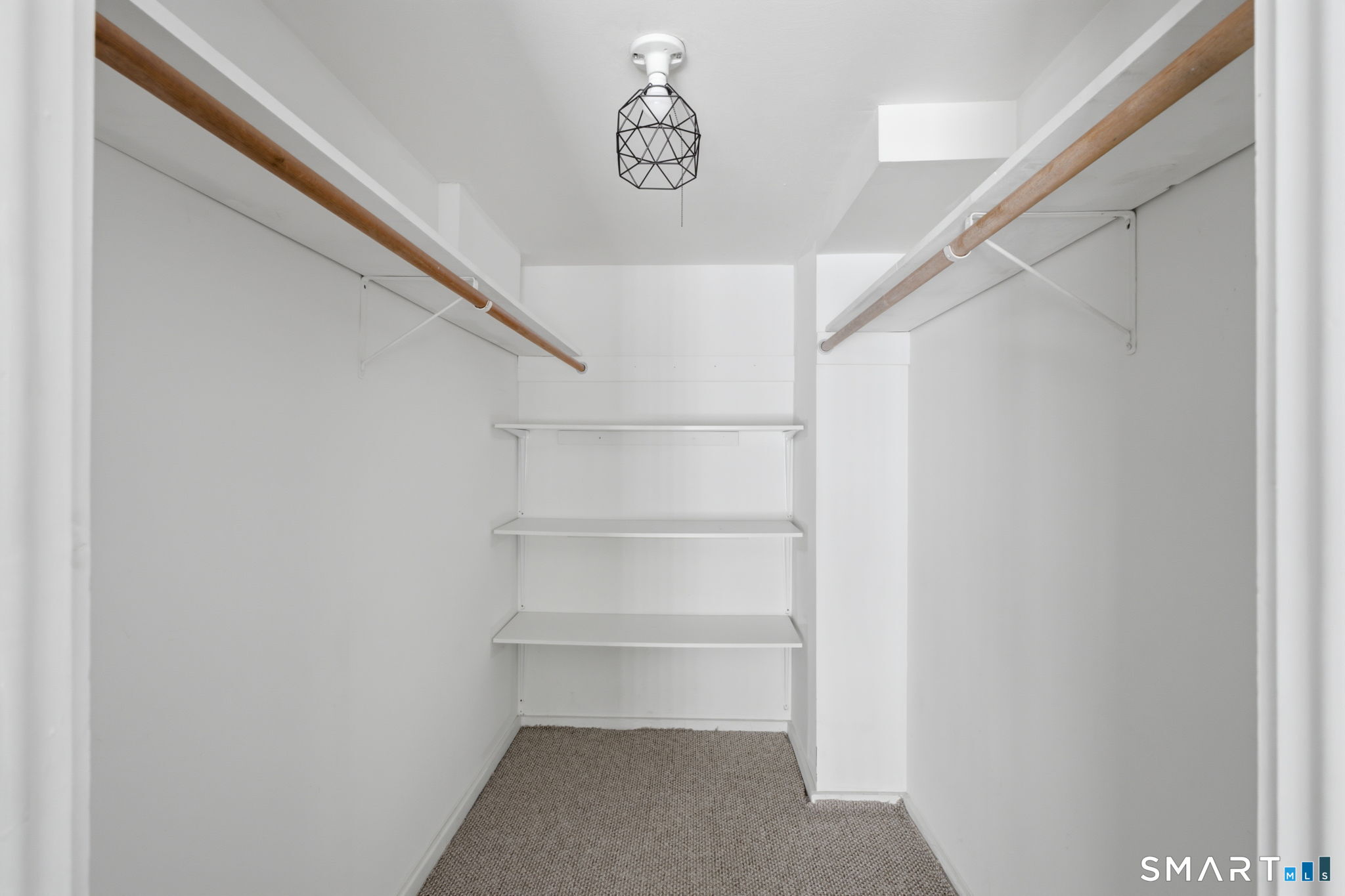 40 Chestnut Court Unit: 40