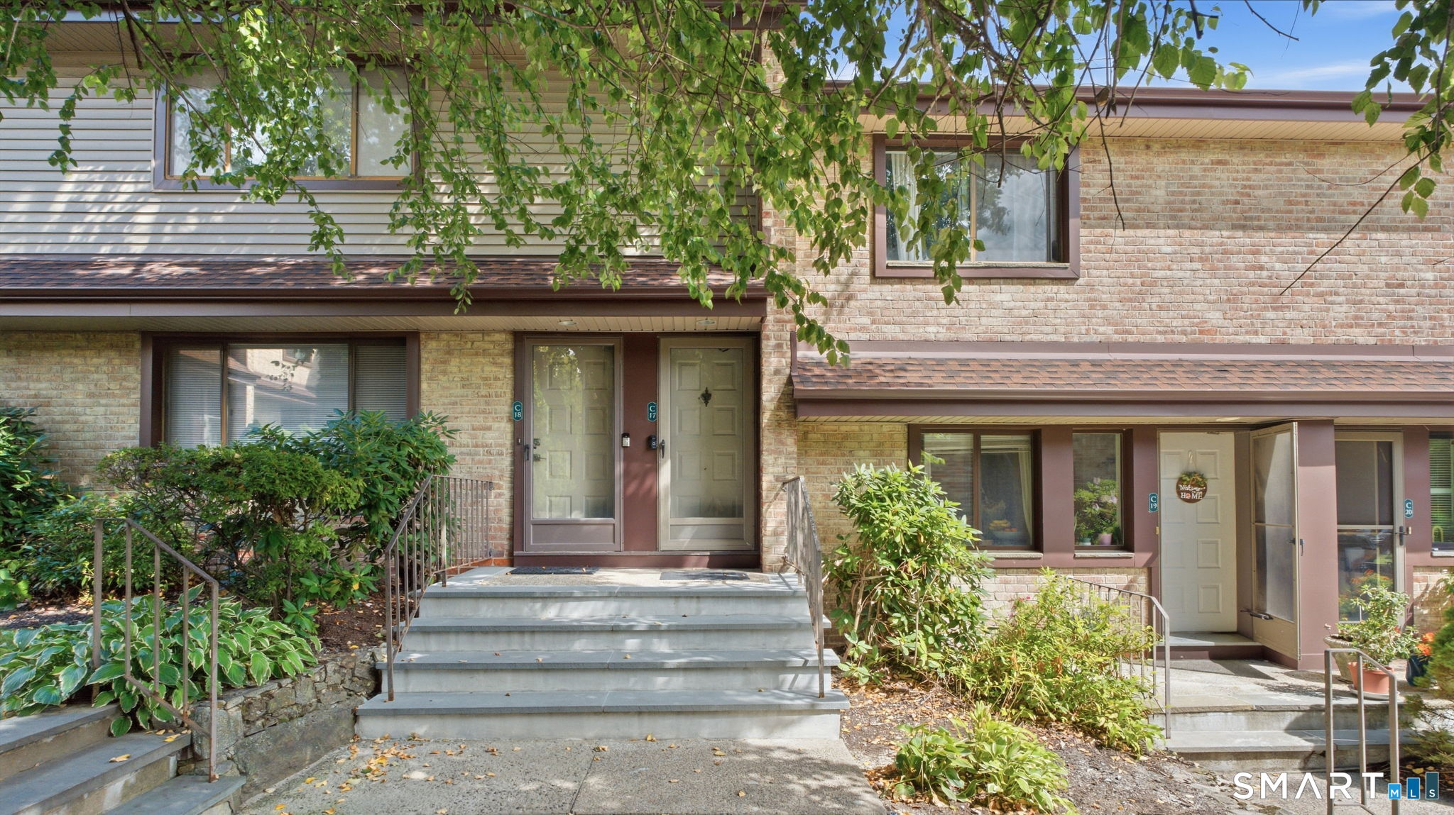 2437 Bedford Street Unit: C17