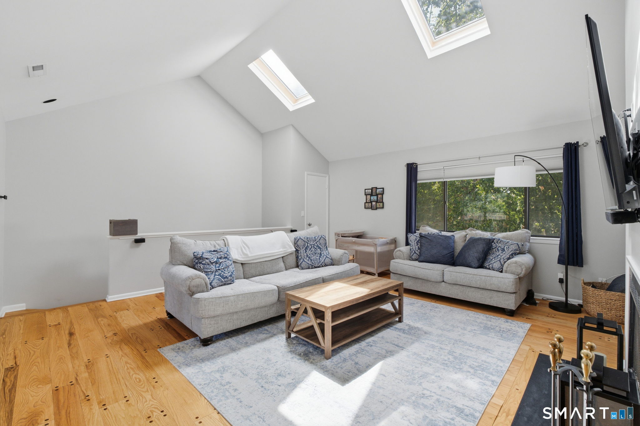 2437 Bedford Street Unit: C17