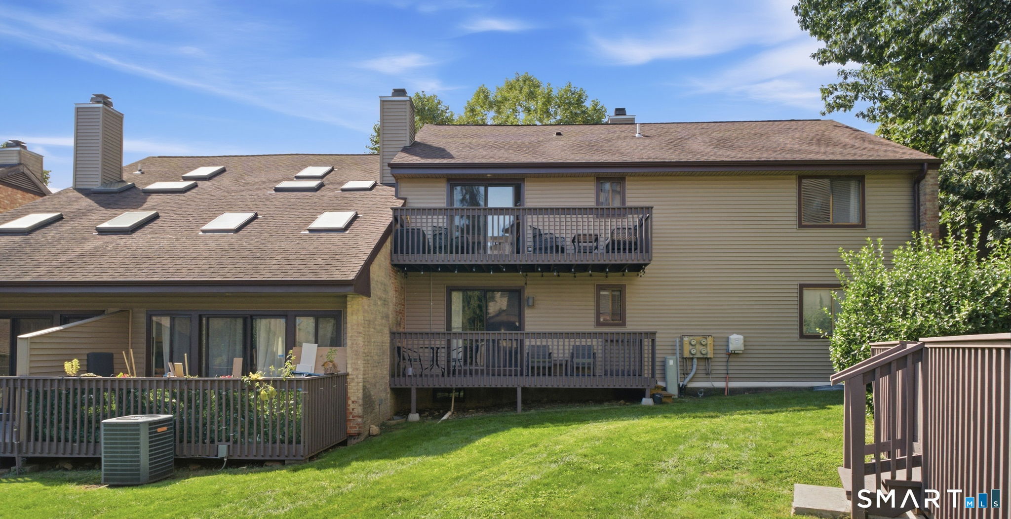 2437 Bedford Street Unit: C17