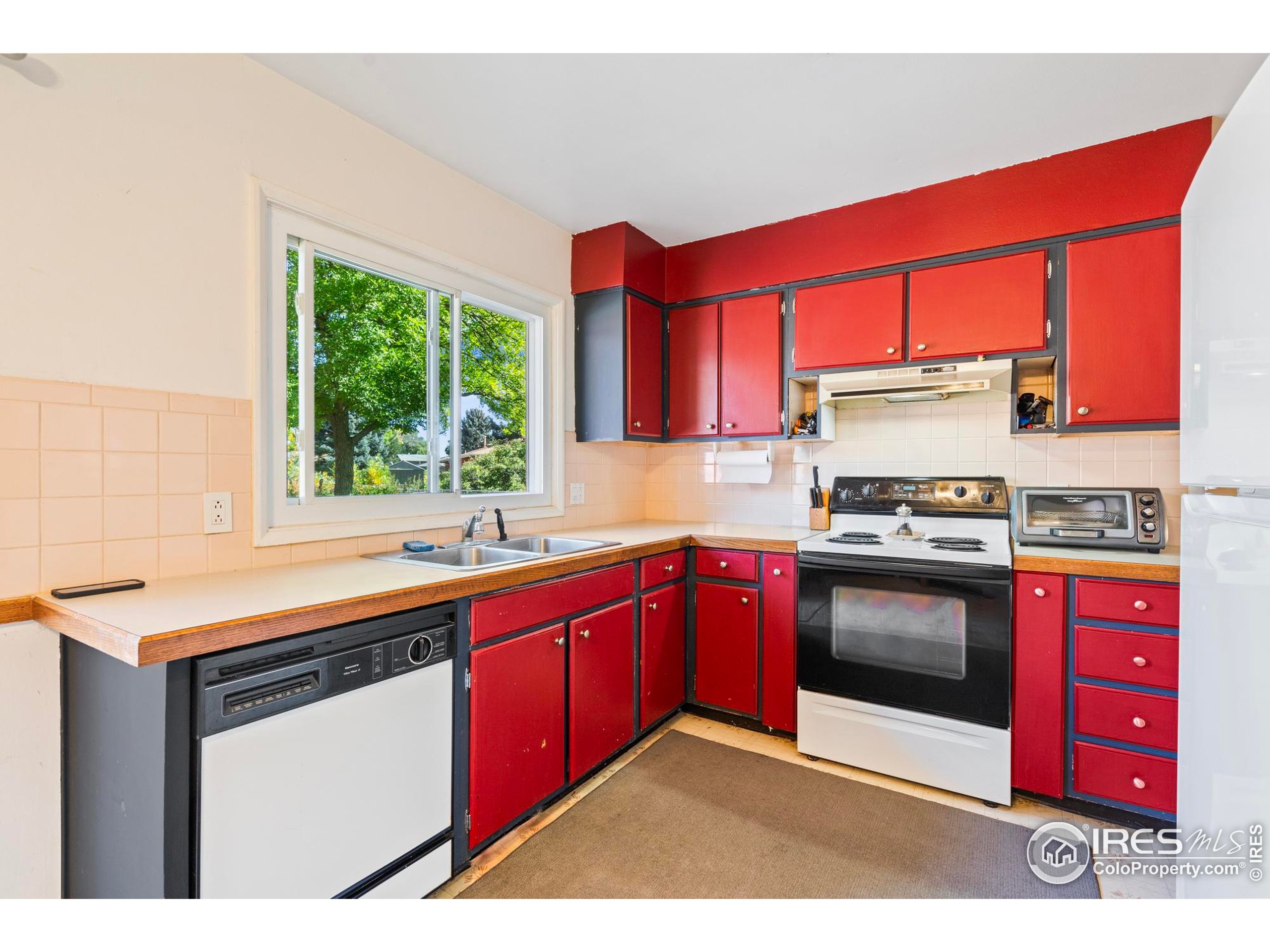 1103 Paloverde Dr