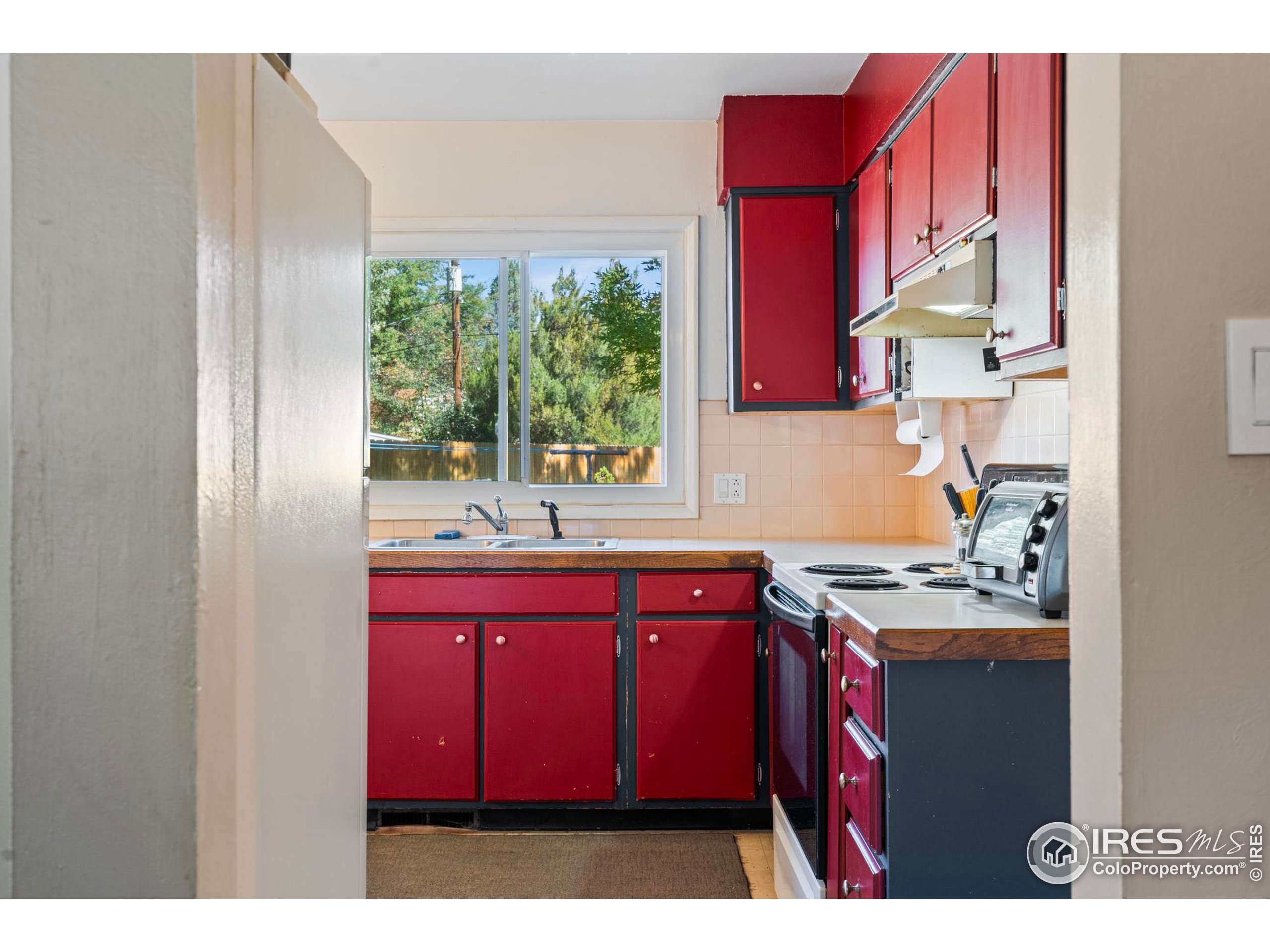 1103 Paloverde Dr