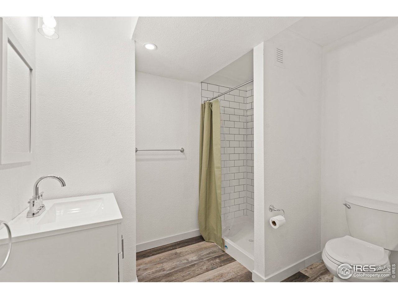 7148 Mount Nimbus St