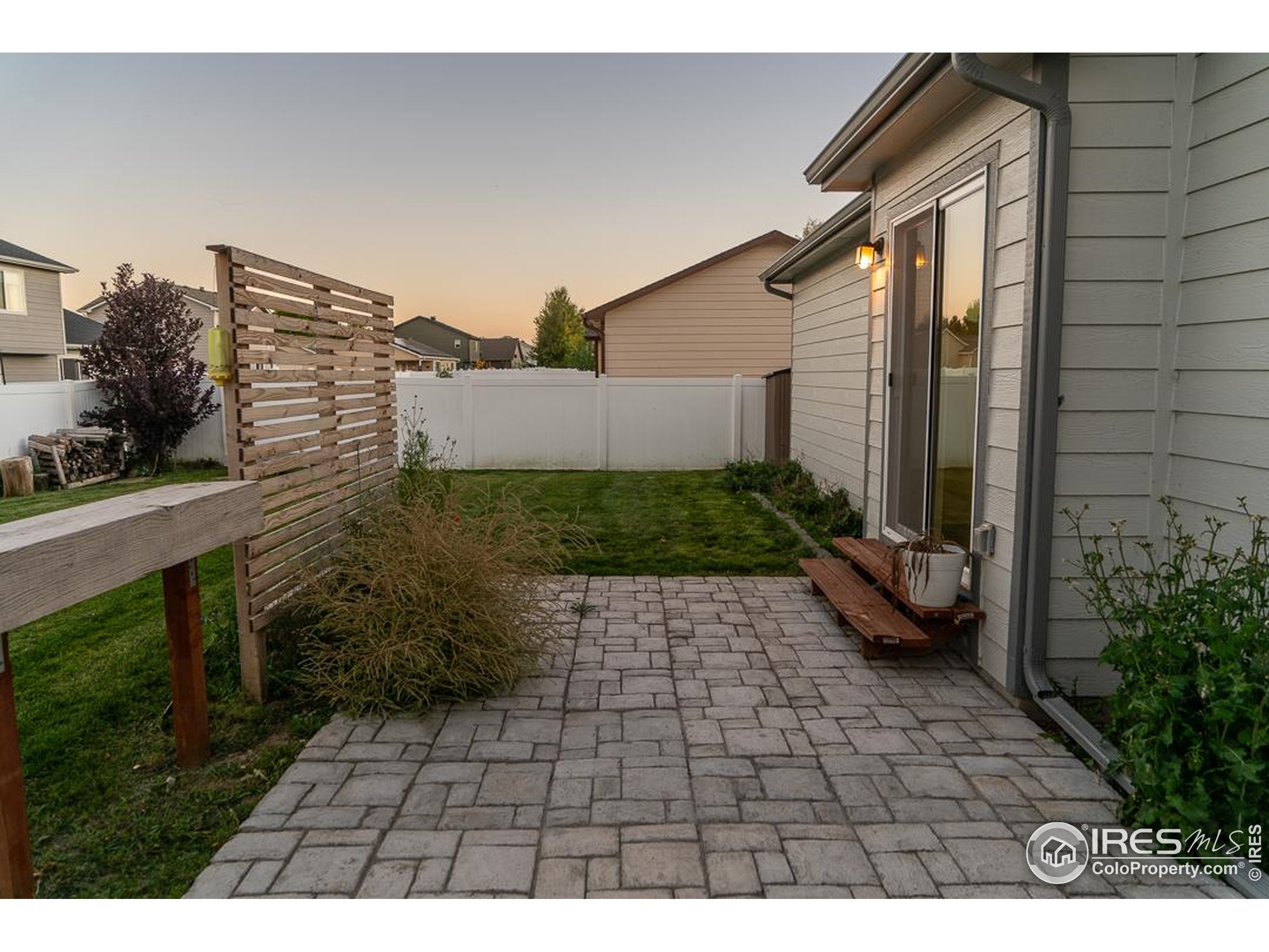 7148 Mount Nimbus St