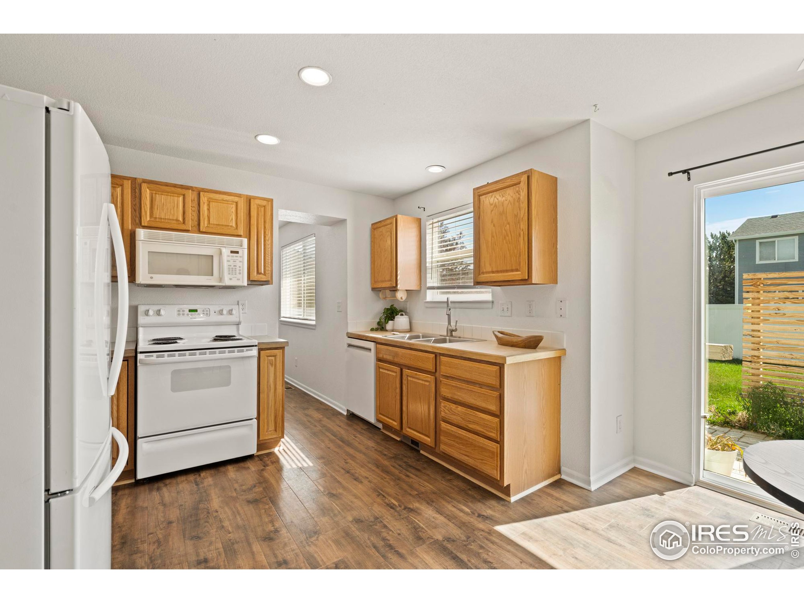 7148 Mount Nimbus St