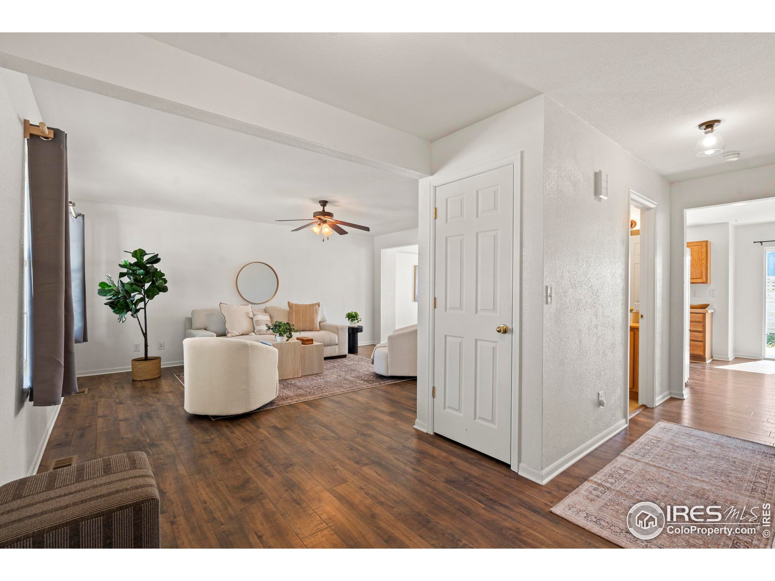 7148 Mount Nimbus St