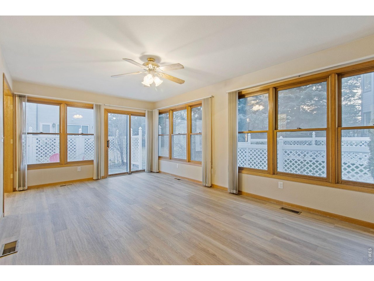 1476 Jamie Ct