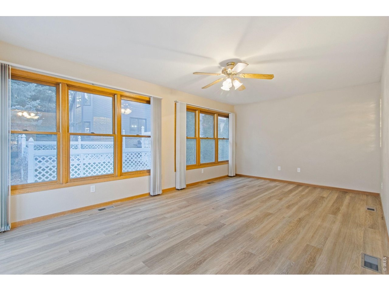 1476 Jamie Ct