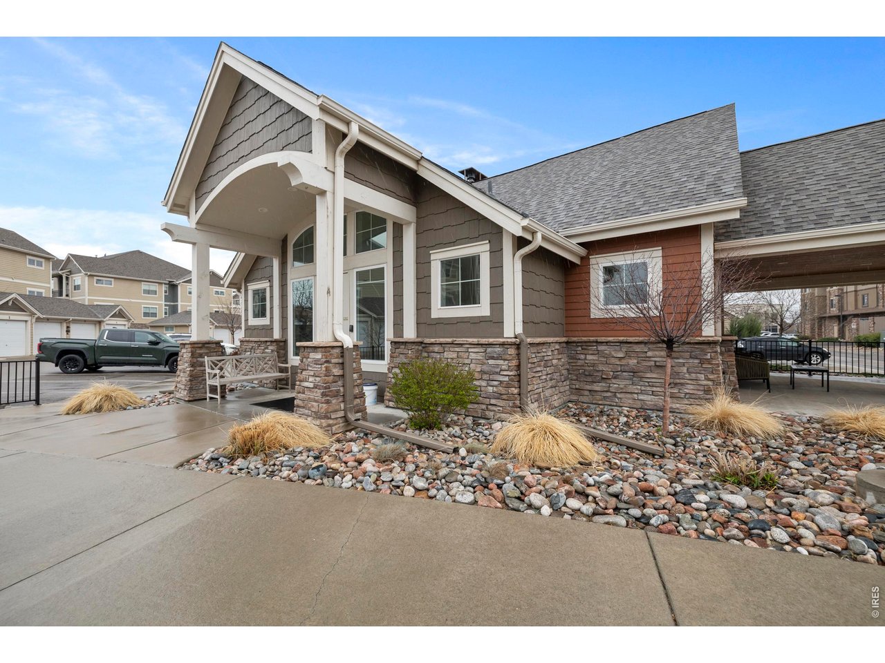 4642 Hahns Peak Dr 101