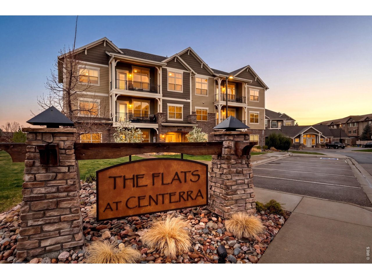 4642 Hahns Peak Dr 101