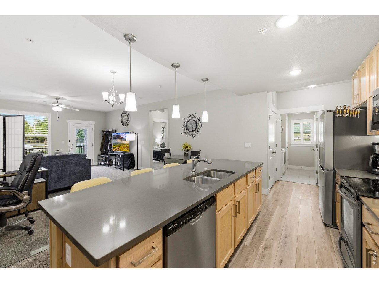 4642 Hahns Peak Dr 101