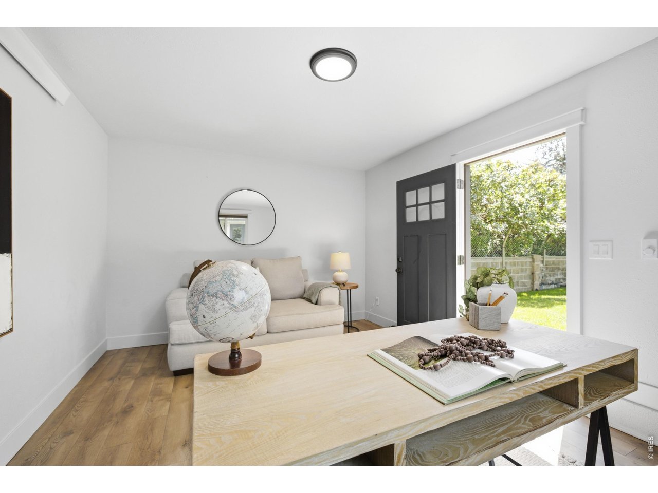 2112 Abeyta Ct
