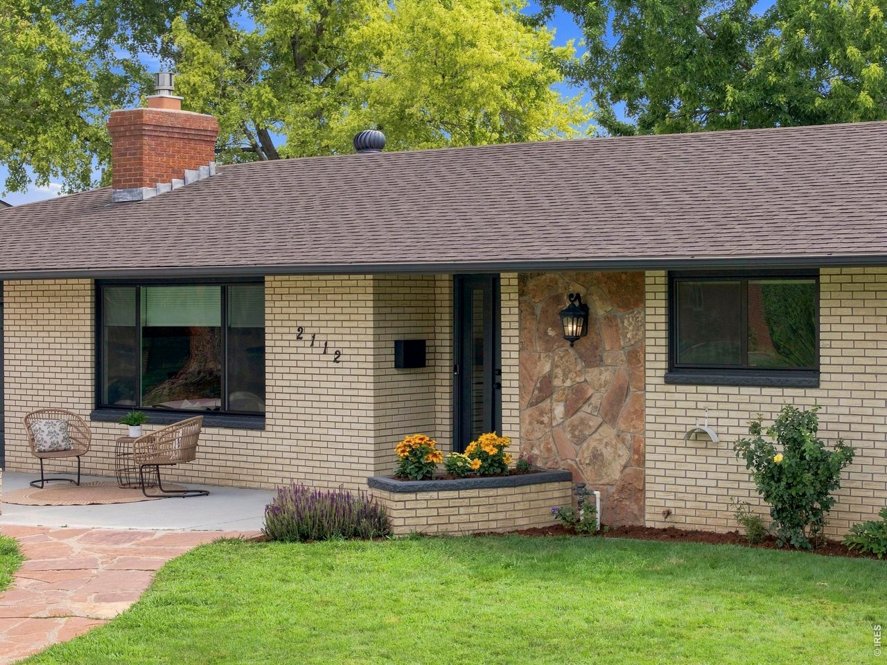 2112 Abeyta Ct
