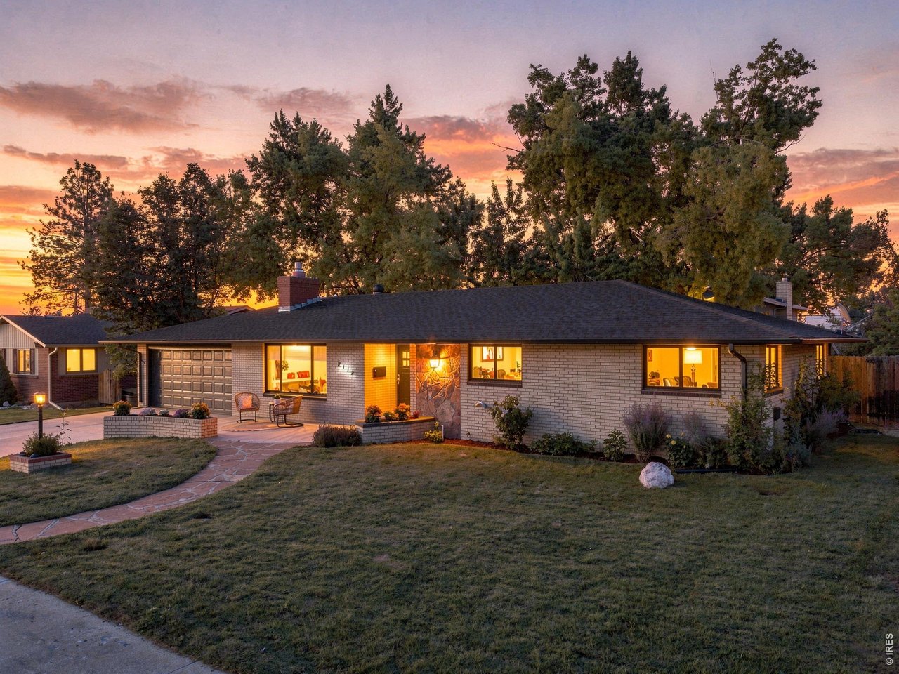 2112 Abeyta Ct