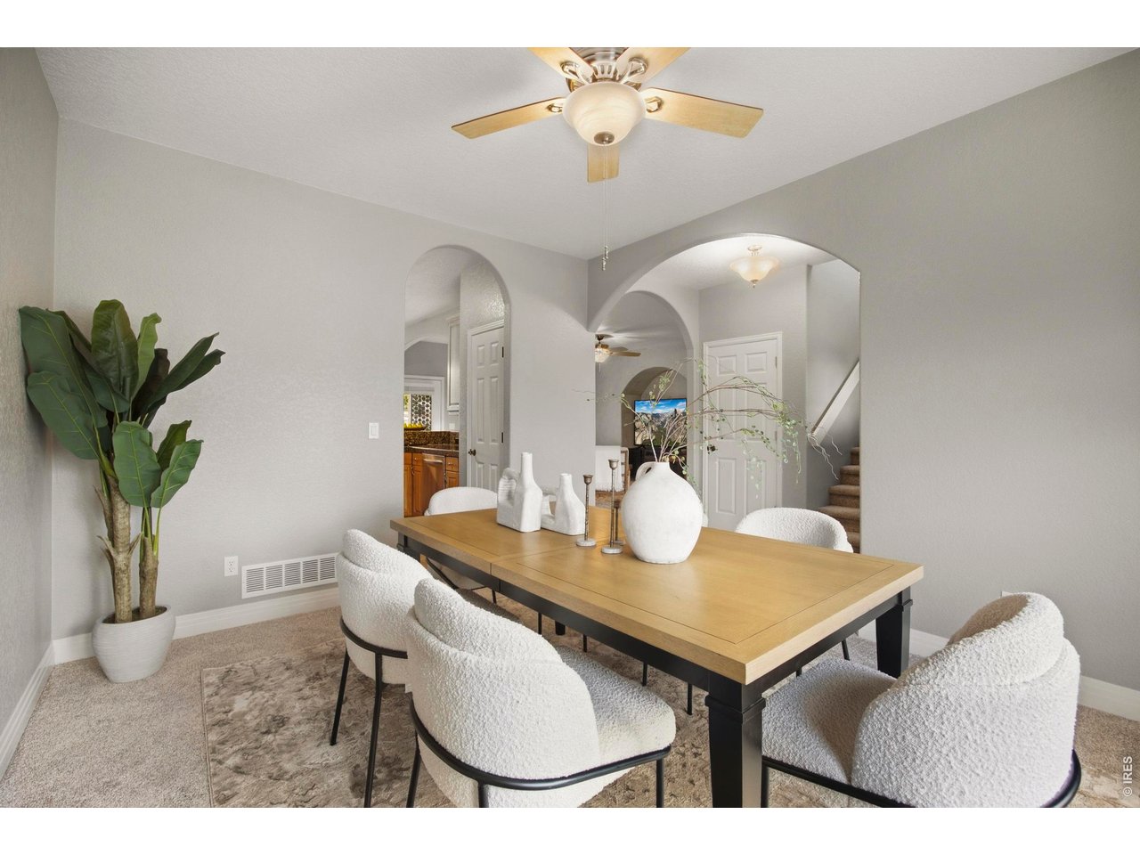 5586 Stone Church Ct