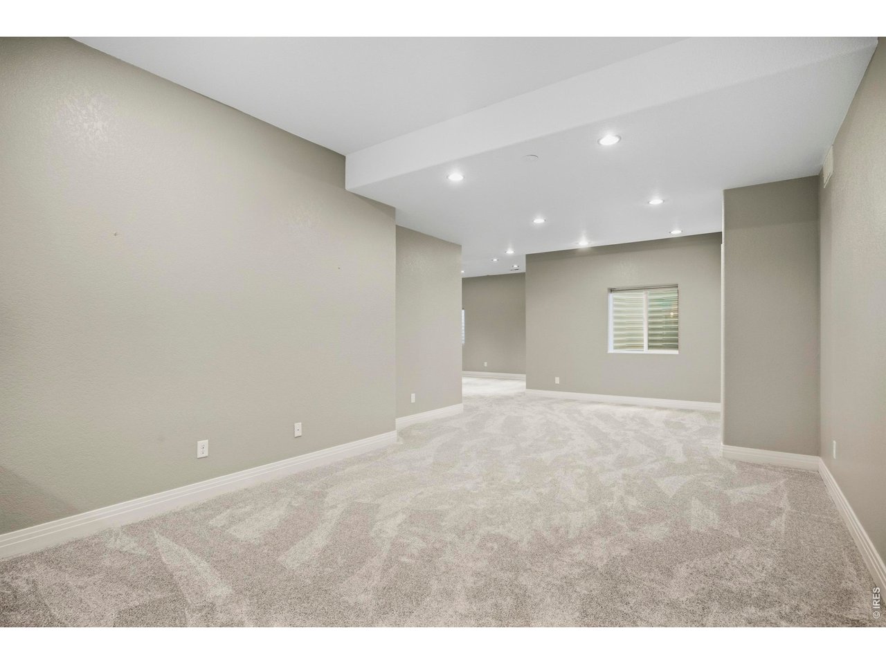 5586 Stone Church Ct