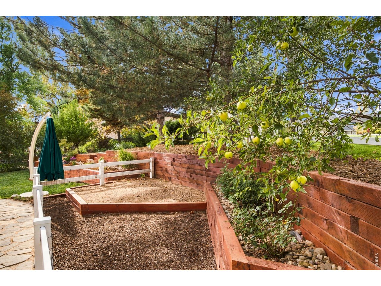 5586 Stone Church Ct