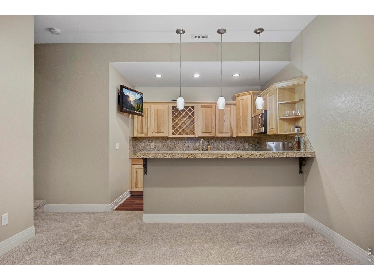 5586 Stone Church Ct