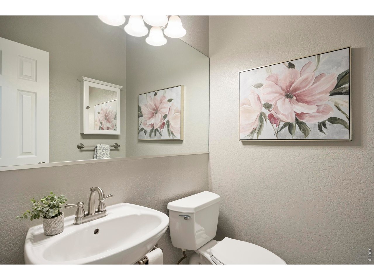 5586 Stone Church Ct