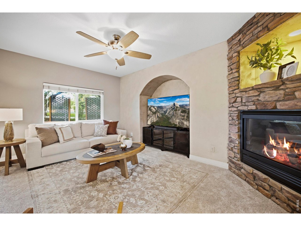 5586 Stone Church Ct