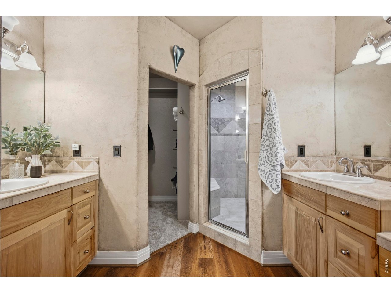 5586 Stone Church Ct