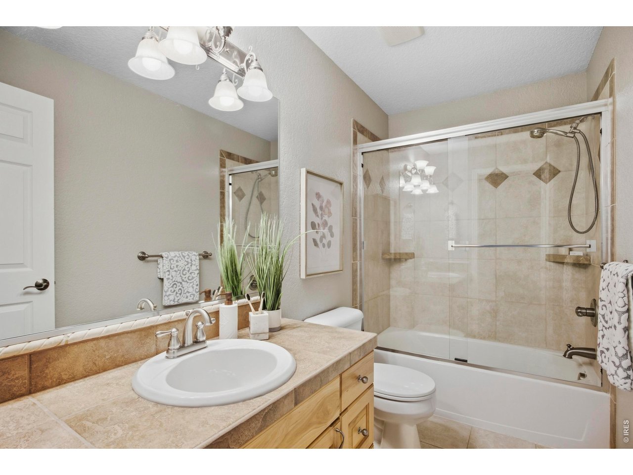 5586 Stone Church Ct