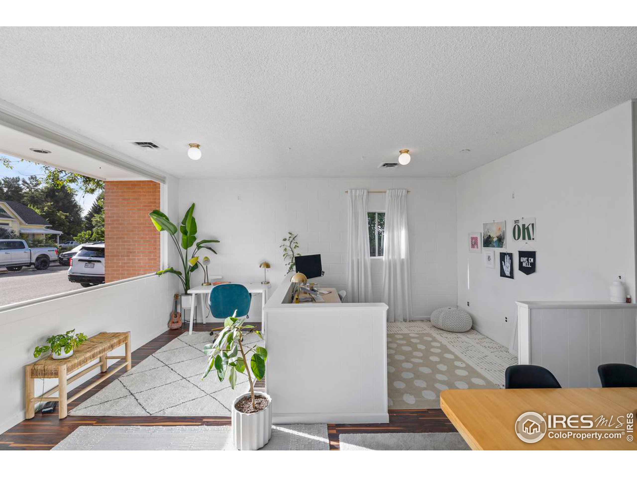 345 N Jefferson Ave