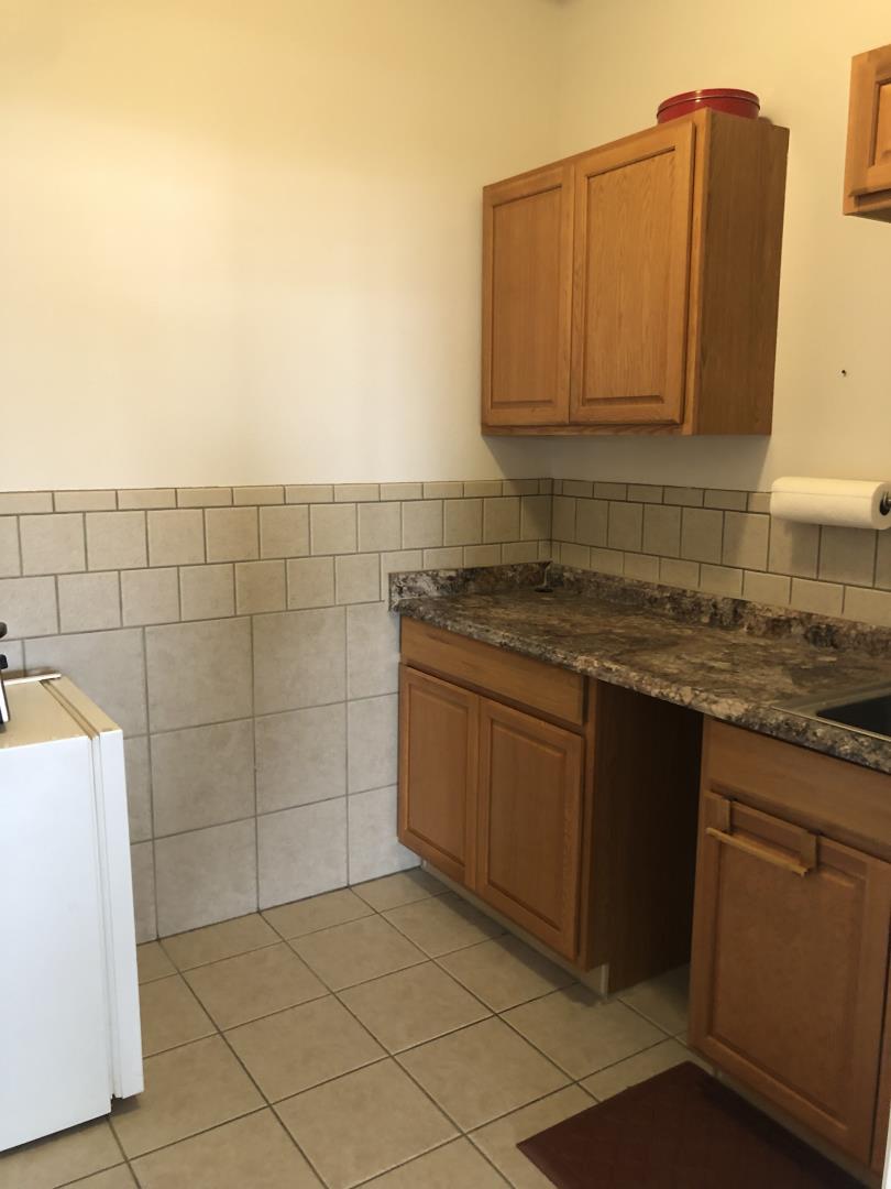 169 Stanford AVE 1