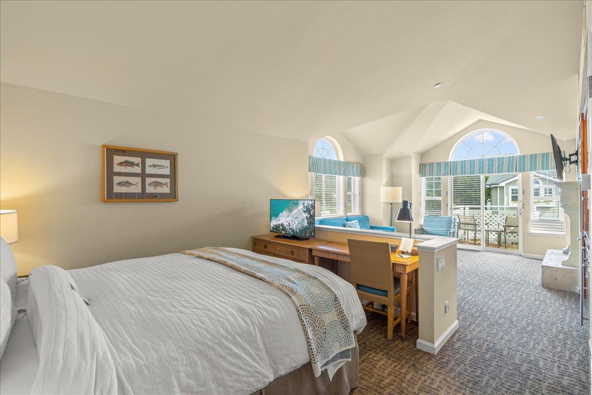 4100 Cabrillo HWY 302