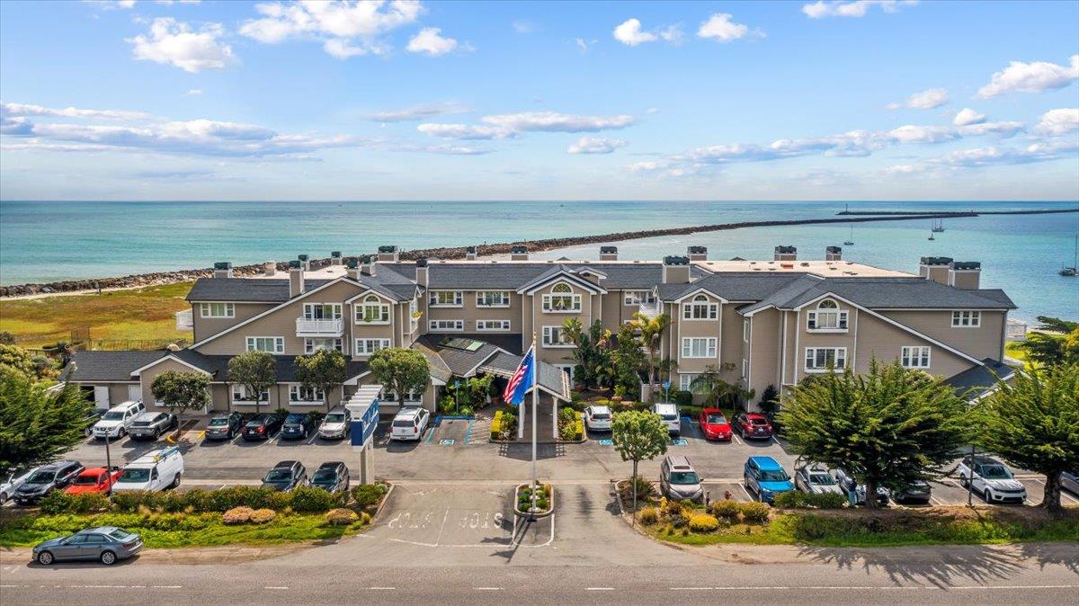 4100 Cabrillo HWY 302