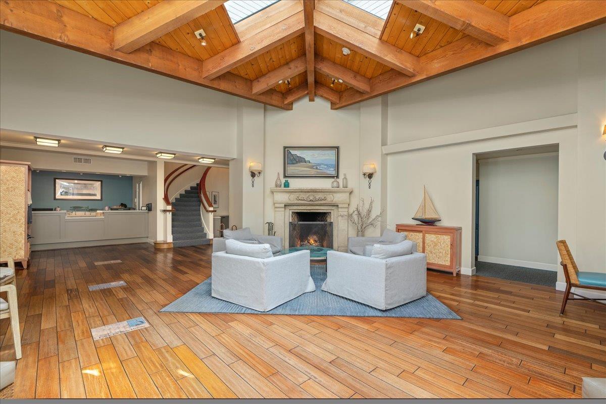 4100 Cabrillo HWY 302