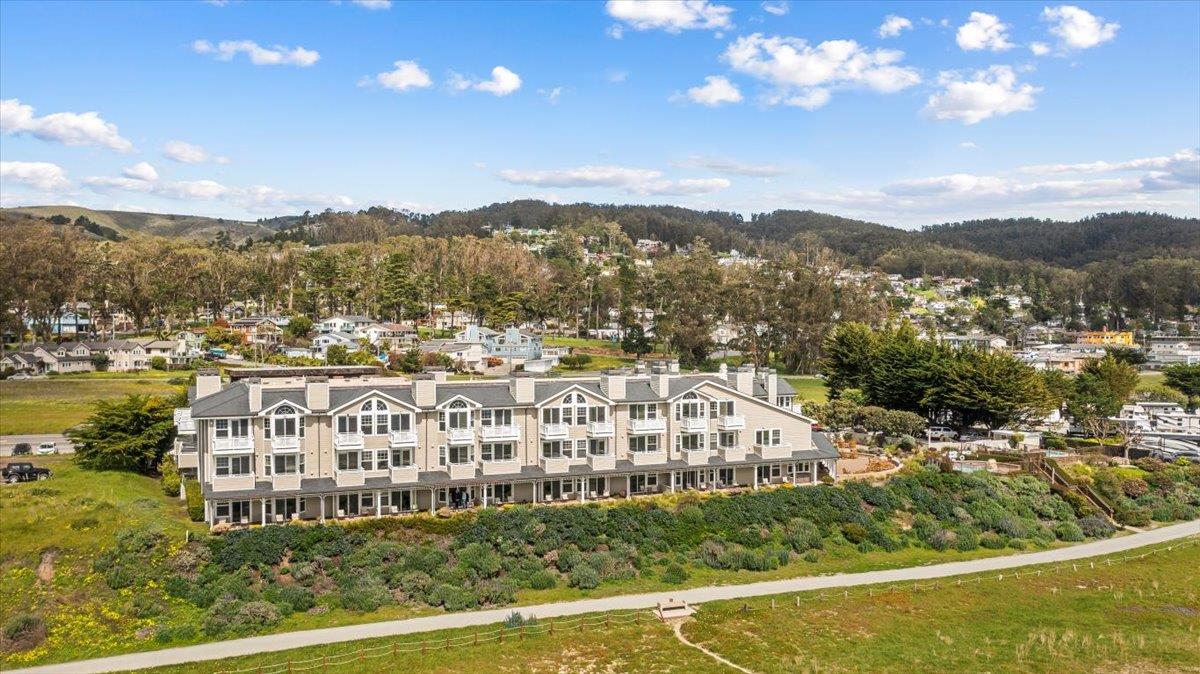 4100 Cabrillo HWY 302