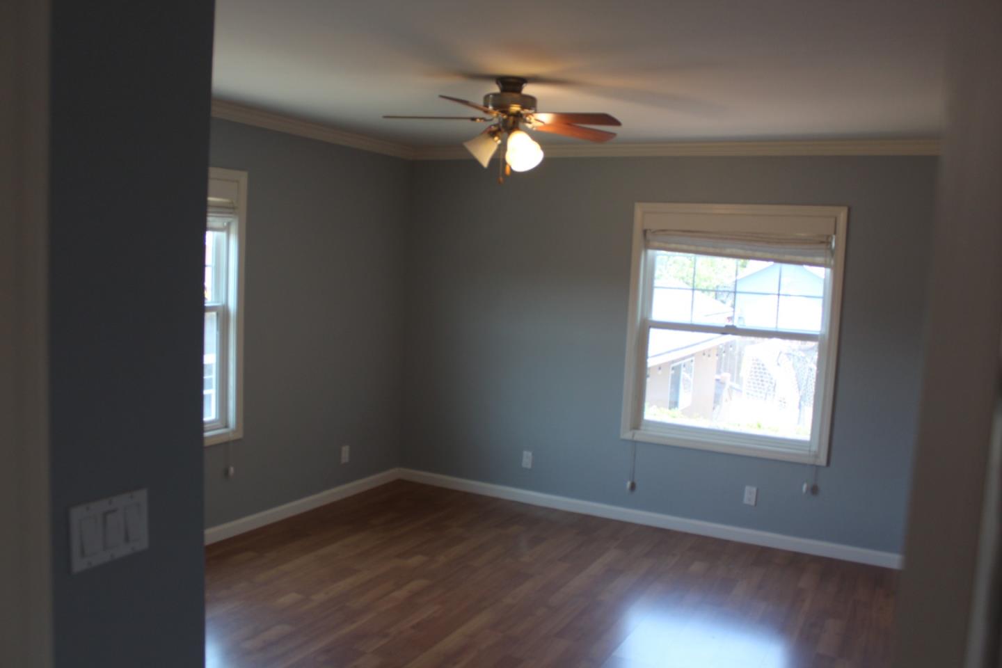 28 A Clarendon RD