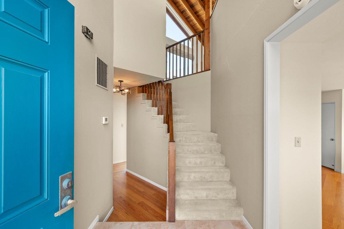 861 Railroad AVE