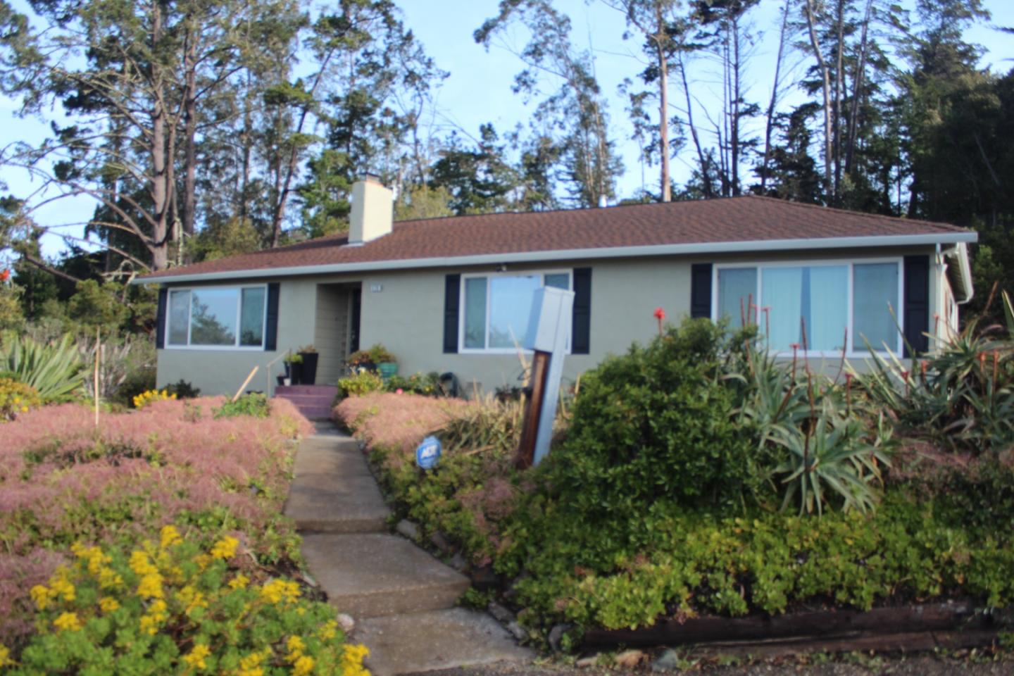 576 Alto AVE