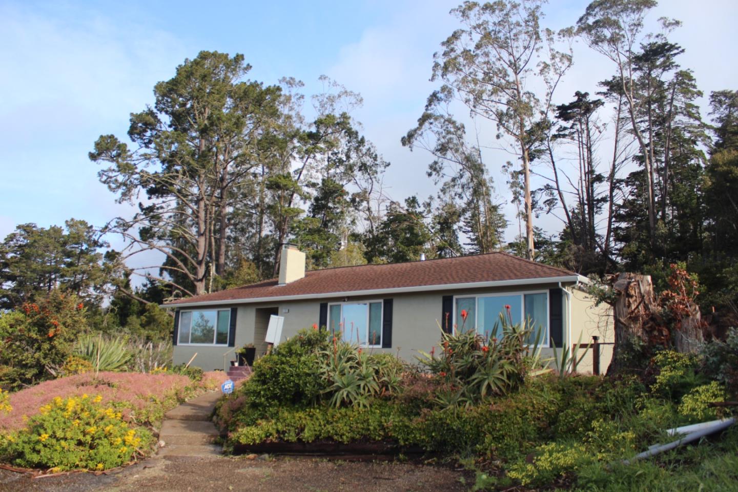 576 Alto AVE