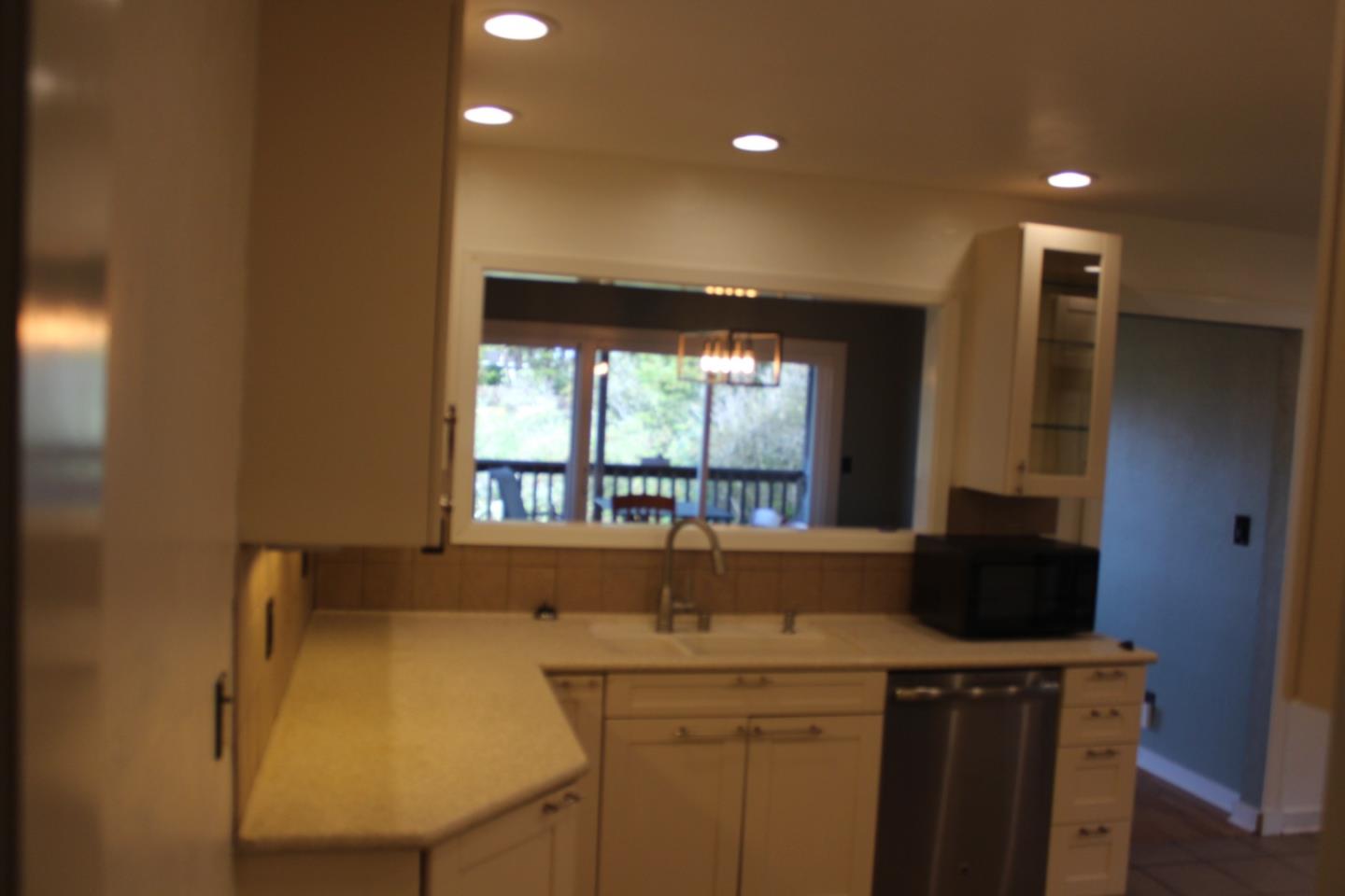 576 Alto AVE