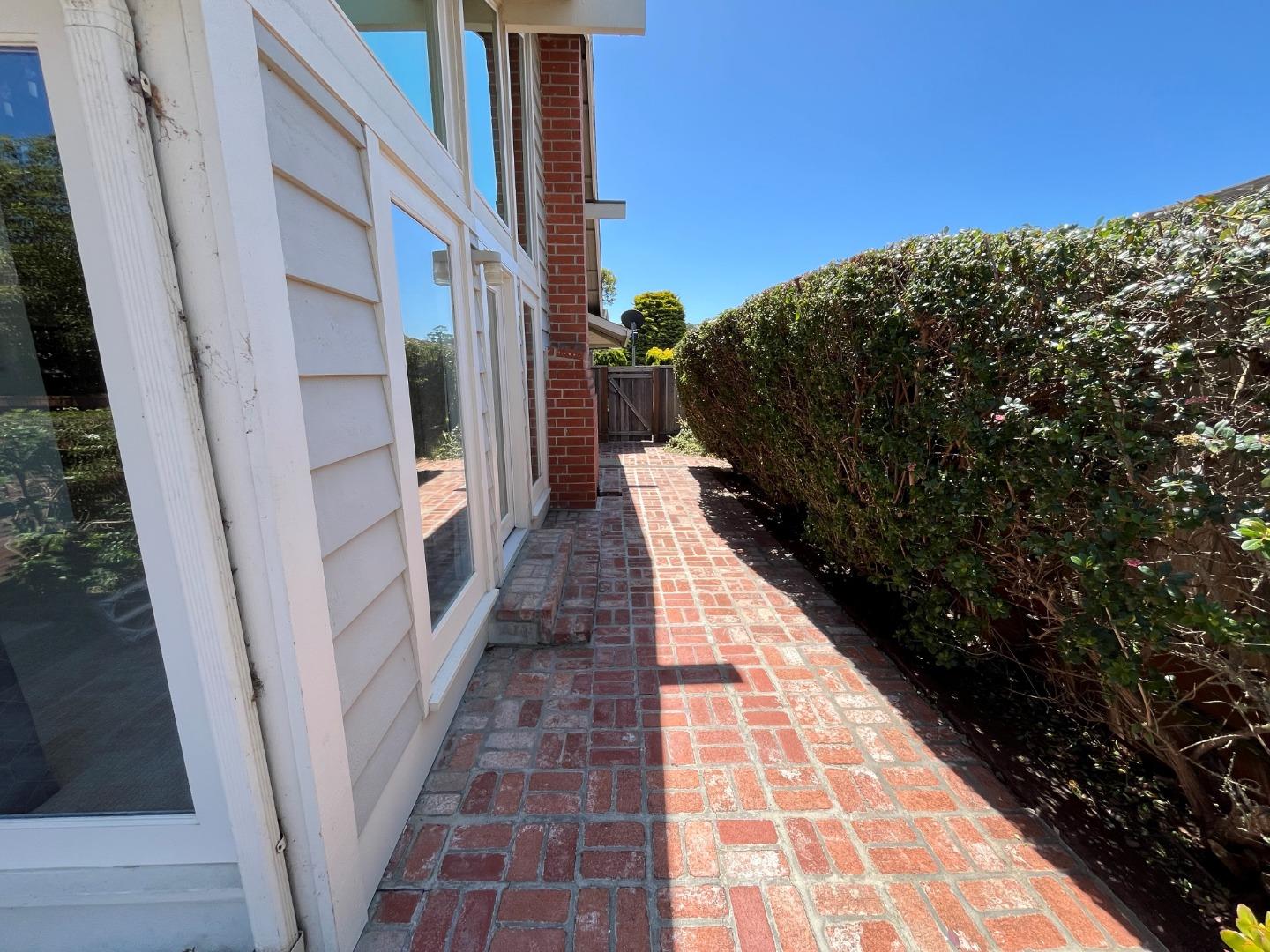 2066 Touraine Lane