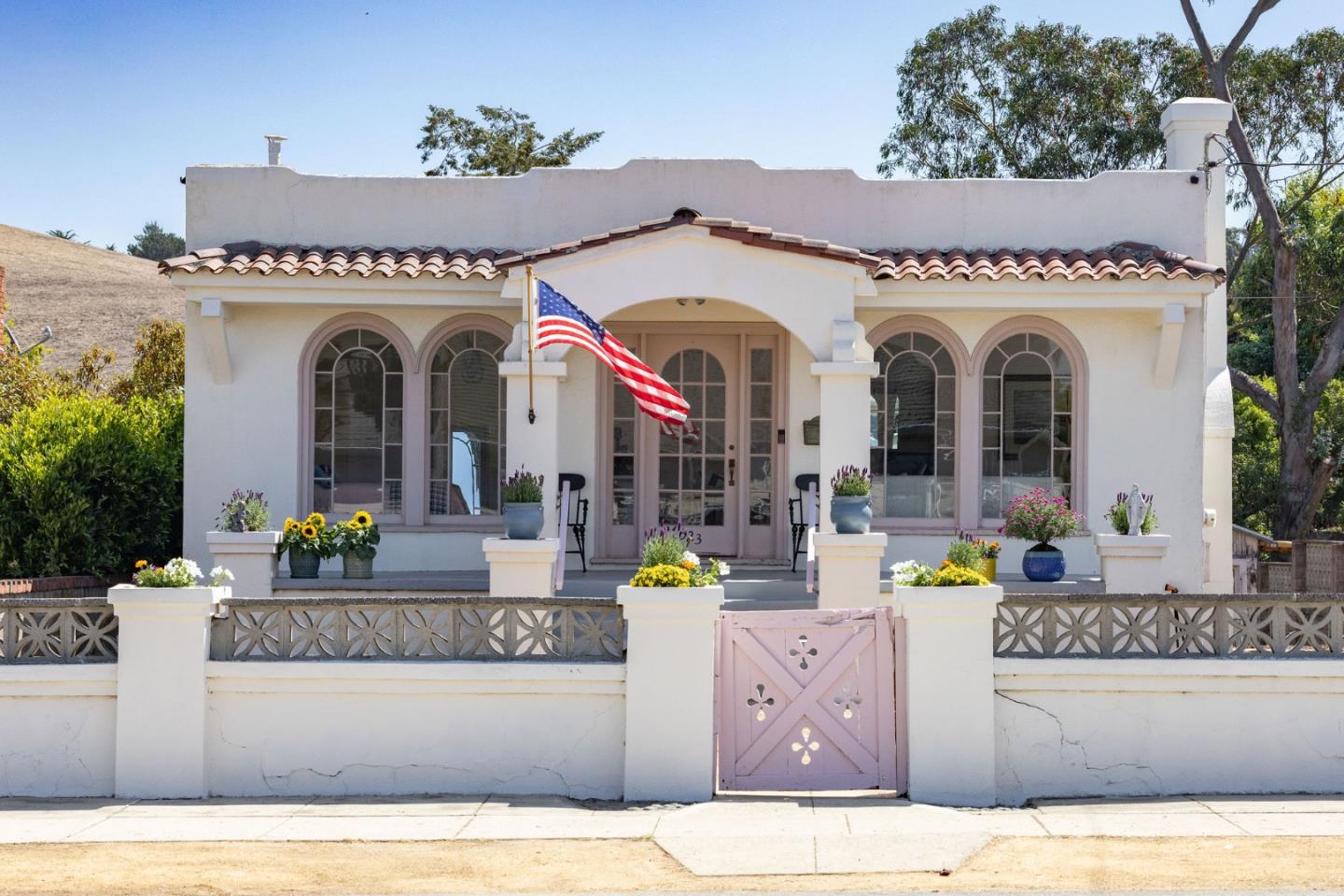 523 San Benito Street