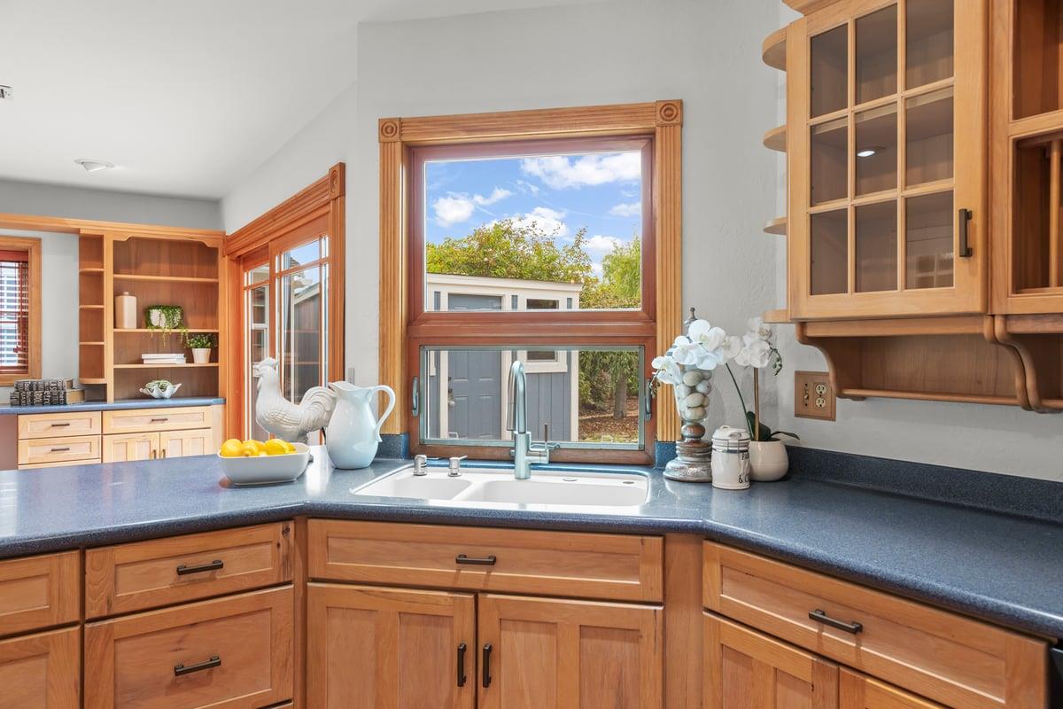 1568 Mizzen Lane