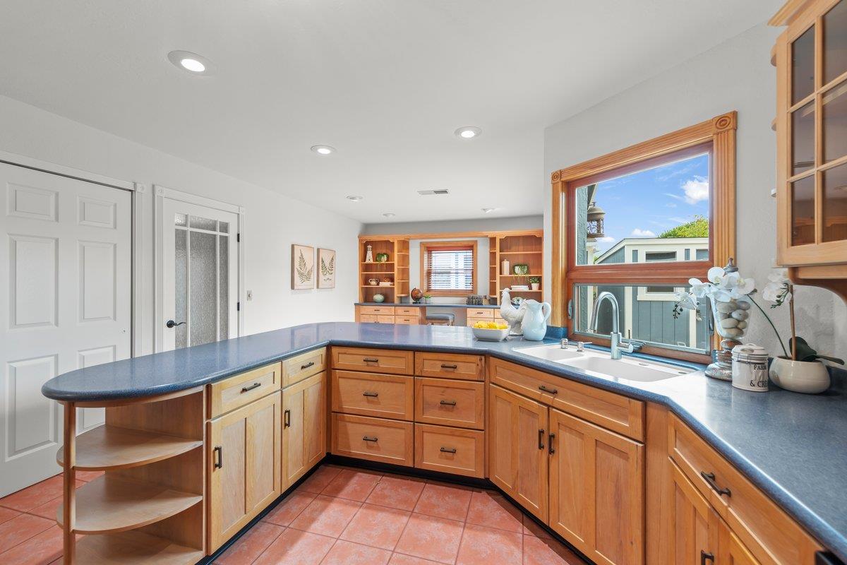 1568 Mizzen Lane